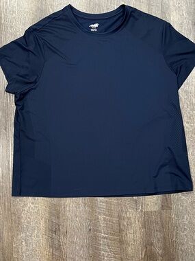 Plus size Navy Short-Sleeve Active Tee - Women Avia